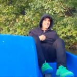 Akshay Kumar Instagram - So I let my daughter steer the paddle boat…and then this happened 😅 #DaddyDaughterAdventures #MomentsToCherish #KidsAreLife