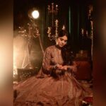 Akshaya Deodhar Instagram - Mua- @harshadamakeupartist Stylist- @_._stylist_shurti_._ Outfit @manalistylehive_pune Jewellery -@the_pastels_berry Photoghrapher- @tejas_jagtap_photography_ Location- @kalasystudios