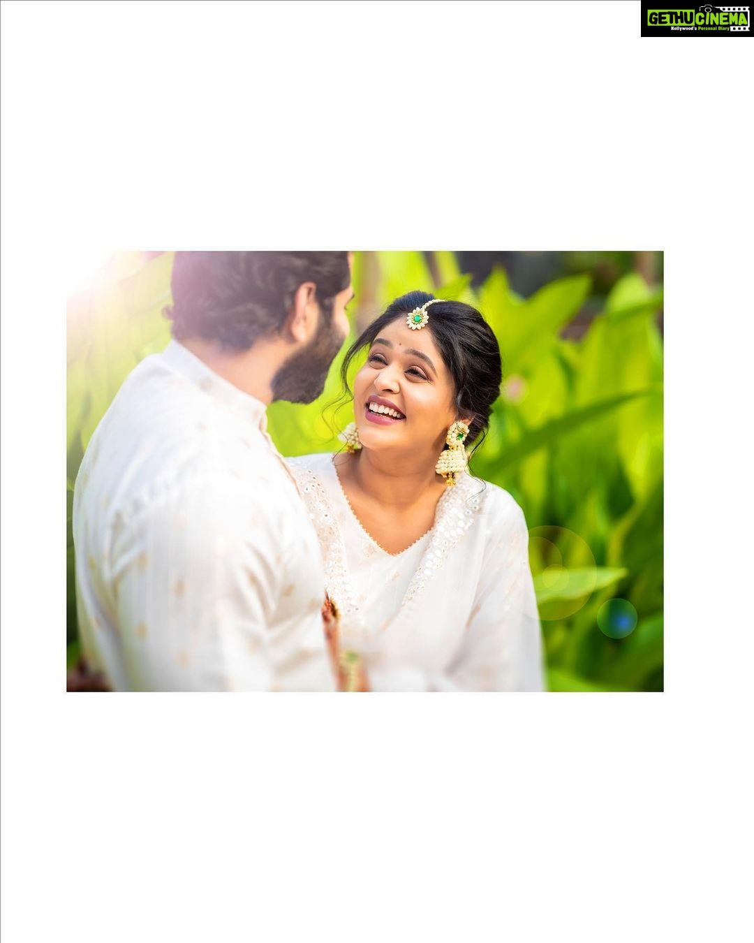 Akshaya Deodhar Instagram - Akshaya ♾Hardik . . . Coloured in colours of love, Akshaya and Hardik’s wedding celebrations began with a shower of happiness, love and warmth. It was truly a Rangsari moment for all of us. May each day of their life be as yellow-ful as this one💛 . . . . Akshaya’s & Hardeek’s Beautiful outfits by @labelsonalesawant Styled by @stylist.chaitalikulkarni Floral Jewellery by @swatiwaghcreation Akshaya’s Makeup by @madhurikhese_makeupartist Akshaya’s Hair by @komalpashankar_makeupartist Hardeek’s Hair & Makeup- @makeovers_by_rahul Wedding decor & management @a3eventsandmedia Wedding planner @bhagatamol Location- @siddhigardensandbanquets Managed by @wechitramedia @n.i.d.s_ @amolghodake_ . . . . #AHa #AkshayaDeodhar #HardeekJoshi #AkshayaHardeek #marathiactress #marathi #marathimulgi #maharashtra #marathistatus #marathimulga #marathikavita #marathiculture #marathicelebrity #love #zeemarathi #marathistars #marathipost #marathimeme #pune #marathijokes #marathicelebs #marathitroll #marathiactors #status #instamarathi #mimarathi