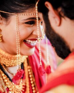 Akshaya Deodhar Instagram - Moments that matter the most!🥰
.
Beautiful moments captured by @sevenvowstories ✨
Akshaya’s Saree: @saudamini_handloom
Akshaya’s Saree draping: @anaghakumbhr 
Blouse: @nishfash_design_studio
Akshaya’s Jutti: @chaljutti.official @amru_tak
Akshaya’s Hair: @komalpashankar_makeupartist
Akshaya’s Makeup: @madhurikhese_makeupartist 
Hardeek’s Outfit: @saudamini_handloom 
Hardeek’s Hair & Makeup- @makeovers_by_rahul 
Akshaya’s & Hardeek’s Styling: @anaghaghaisas
Jewellery: @ssnagarkarjewellers_official 
@prasad.nagarkar 
Wedding decore & management @a3eventsandmedia 
Wedding planner @bhagatamol 
Location- @siddhigardensandbanquets
Managed by @wechitramedia @n.i.d.s_ @amolghodake_ 
.
