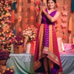 Akshaya Deodhar Instagram - Colourful 🌈 & Most Comfortable Outfit for Mehendi was a Must for me. & All thanks to @labelsonalesawant for this fab outfit & @stylist.chaitalikulkarni for styling it. ❤️ #अहा मेहेंदी ✨🌸 . Beautiful Outfit- @labelsonalesawant Photos by @royalebysvs @sevenvowstories Styling- @stylist.chaitalikulkarni Makeup - @madhurikhese_makeupartist Hair - @komalpashankar_makeupartist Jewellery- @chandrakalm_jewellery Decor- @decorbyketan Managed by @wechitramedia @n.i.d.s_ . #AHa #AkshayaDeodhar #AkshayaHardeek
