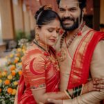 Akshaya Deodhar Instagram - Reel to Real✨ & Magical Forever..!♾️ #अहा❤️ . Akshaya’s Saree: @saudamini_handloom Akshaya’s Saree draping: @anaghakumbhr Blouse: @nishfash_design_studio Akshaya’s Jutti: @chaljutti.official @amru_tak Akshaya’s Hair: @komalpashankar_makeupartist Akshaya’s Makeup: @madhurikhese_makeupartist Hardeek’s Outfit: @saudamini_handloom Hardeek’s Hair & Makeup- @makeovers_by_rahul Akshaya’s & Hardeek’s Styling: @anaghaghaisas Jewellery: @ssnagarkarjewellers_official @prasad.nagarkar Photos by @girish_katkar_photography Wedding decor & management @a3eventsandmedia Wedding planner @bhagatamol Location- @siddhigardensandbanquets Managed by @wechitramedia @n.i.d.s_ @amolghodake_ . . #AkshayaHardeek #AkshayaDeodhar #HardeekJoshi #AHa