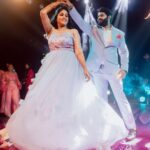Akshaya Deodhar Instagram - Sangeet Night!✨Just the way we wanted.❤️ . Beautiful Pictures by Team @girish_katkar_photography Akshaya’s & Hardeek’s Beautiful outfits by @labelsonalesawant Styled by @stylist.chaitalikulkarni Akshaya’s Jewellery by @chandrakalm_jewellery Akshaya’s Makeup by @madhurikhese_makeupartist Akshaya’s Hair by @komalpashankar_makeupartist Hardeek’s Hair & Makeup by @makeovers_by_rahul Wedding decor & management @a3eventsandmedia Wedding planner @bhagatamol Location- @siddhigardensandbanquets Managed by @wechitramedia @n.i.d.s_ @amolghodake_ . #AHa #AkshayaDeodhar #HardeekJoshi #AkshayaHardeek