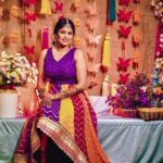 Akshaya Deodhar Instagram - Colourful 🌈 & Most Comfortable Outfit for Mehendi was a Must for me. & All thanks to @labelsonalesawant for this fab outfit & @stylist.chaitalikulkarni for styling it. ❤️ #अहा मेहेंदी ✨🌸 . Beautiful Outfit- @labelsonalesawant Photos by @royalebysvs @sevenvowstories Styling- @stylist.chaitalikulkarni Makeup - @madhurikhese_makeupartist Hair - @komalpashankar_makeupartist Jewellery- @chandrakalm_jewellery Decor- @decorbyketan Managed by @wechitramedia @n.i.d.s_ . #AHa #AkshayaDeodhar #AkshayaHardeek
