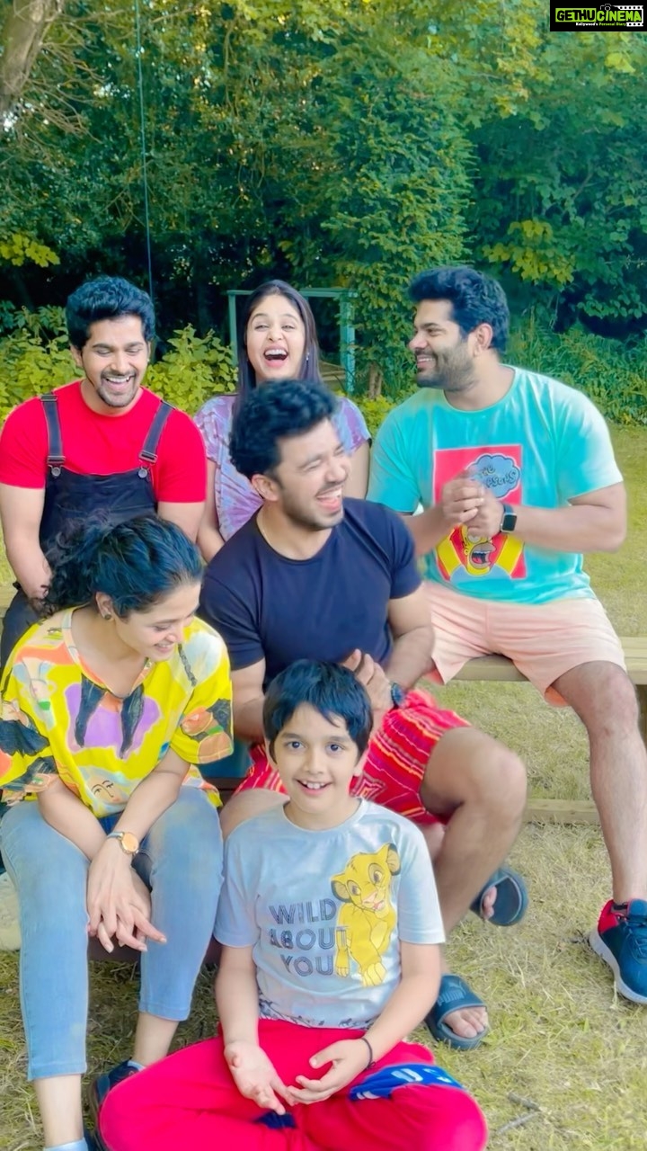 Akshaya Deodhar Instagram - London reels ! 😎 Max fun 😍❣️ Hemel Hampeasted