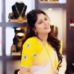 Akshaya Deodhar Instagram – 🥰🌸
.
.
.
Follow me on @josh.marathi @officialjoshapp for more exclusive videos.
.
.
#AkshayaDeodhar #Josh #joshappofficial #JoshApp #JoshMarathi