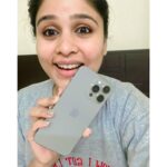 Akshaya Deodhar Instagram - Wokeup next to Iphone 15 Pro Max 🥰 Thank youuuuu @hardeek_joshi ❤️ @apple . PS- Natural Titanium 1 TB (Only iPhone lovers will know!)😍 . . #AkshayaDeodhar #HardeekJoshi #AHA #iPhone15ProMax #Apple