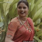 Akshaya Deodhar Instagram – मन तळ्यात… मळ्यात… जाईच्या काळ्यात…❤️✨
.
Video by @n.i.d.s_ @wechitramedia 
Saree: @saudamini_handloom
Saree draping: @anaghakumbhr 
Blouse: @nishfash_design_studio
Jutti: @chaljutti.official @amru_tak
Hair: @komalpashankar_makeupartist
Makeup: @madhurikhese_makeupartist 
Jewellery: @ssnagarkarjewellers_official 
@prasad.nagarkar 
Wedding decor & management: @a3eventsandmedia 
Wedding planner: @bhagatamol 
Location: @siddhigardensandbanquets
Managed by @wechitramedia @n.i.d.s_ 
.

.
#AkshayaHardeek #AkshayaDeodhar #HardeekJoshi #AHa #trendingreels