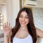 Alaya F Instagram – Having a sustainable lifestyle is something I actively practice on a daily basis 

Tell me your #OneGreenStep in the comments below and tag 2 friends to join the movement! 
@plasticsforchange @garnierindia ♻️🌱