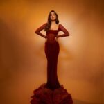 Alaya F Instagram – Shaadi szn and Santa szn are coming up, so we go red 🌹