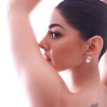Alaya F Instagram – A girl and her pearls for #ElleBeautyAwards2023 🤍 @elleindia 

Photos by @pixel.exposures 
Make up by @makeupbyriddhima
Hair by @souravv_roy_ 
Styled by @sheefajgilani 
Style team – @jhanvkhatwani_ @astha_kothari

Outfit – @gretelz.milano
Accessories – @goldenwindow 
Footwear – @stevemaddenindia