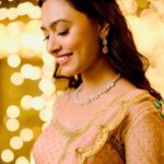 Alisha Prajapati Instagram - When your best friend is the bride, it has to be special ♥️ 13.12.2022 | Megha & Romil’s Sangeet Night ✨ 🧷 Look Deets Lehenga @jiviva_ Jewellery @mansi.jewels MUAH @ar_makeupofficial Nails by @daisynailstudio Shot by @karanghodapictures