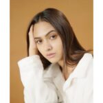 Alisha Prajapati Instagram - Brown eyes! 🤍