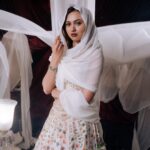 Alisha Prajapati Instagram - What you hide in your heart appears in your eyes. ✨ For @purvacouture MUAH by @ar_makeupofficial 🤍 Shot by @jayminprajapatii