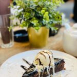 Alisha Prajapati Instagram – Oh this remind me, i was only dependent on my homemade or rather mom-made theplas and vadas that entire week. I could only eat few desserts and fruits from there as i don’t eat pizzas, burgers, mexican, italian, eggs, non-veg food :/ #thosewhoknowmeknow #foodybutchoosy Kalemegdan