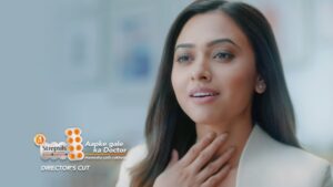 Alisha Prajapati Instagram - Watch me in the Strepsils’s latest advertisement with @sachinshroff1 aur sehat ka khyaal rakhe. :)

Production by @farcommercials 
Directed by @vishal.gupta23 
Cinematography by @dopsujaypawar 
Muah by @mua_sakshi 

#tvc #strepsils #alishaprajapati