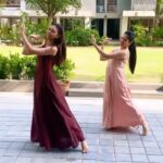 Alisha Prajapati Instagram – Dancing on #sanjayleelabhansali ’s classics having @shreyaghoshal’s melodious voice with @alishaprajapati  is surreal. 💕  Part 1/2 ✨
@mansimanch 
@saregama_official 

Credits:
Composed By: Sanjay Leela Bhansali
Singer: Shreya Ghoshal
Lyricist: Siddharth – Garima
Music Arranged by: Raja Pandit
Music Programmed by: Sanjay Jaipurwale
Santoor: Prashant Salil
Tabla: Prashant Sonagra
Rabab: Tapas Roy
Violin: Kailash Patra
Flute: Tejas Vinchurkar
Guitar: Shomu Seal
Bass Guitar: Manas Chowdhary 

#shreyaghosal #indianclassics #semiclassical #trending #dancecover #tujhebhichand #viral #reelinstagram #alishaprajapati #dancereels #sukoon #sanjayleelabhansalimusic