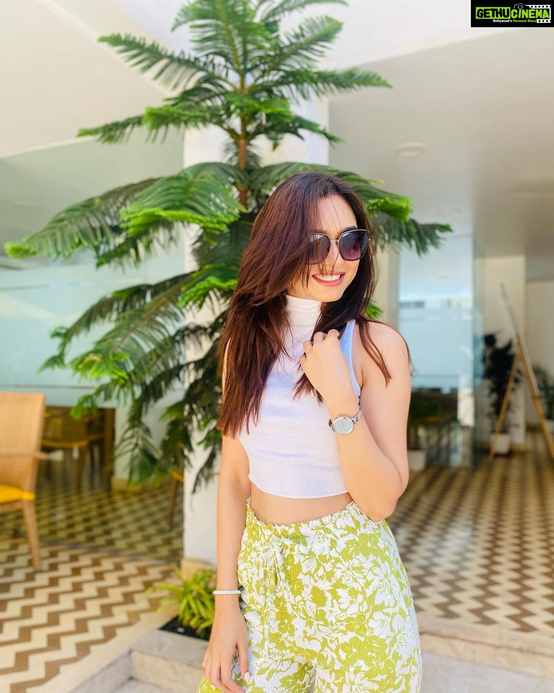 Alisha Prajapati Instagram - Become so confident in who you are that no one’s opinion, rejection, or behavior can rock you. Damn this one is hard but necessary. Not everyone is going to like you and that’s okay, because do you like everyone? no, right! Focus on being you and the right people will gravitate. If someone misunderstands your heart, that’s okay you know who you are. If you are growing, that’s going to irritate the ones that want to stay stagnant. Something i’ve been working on a lot lately is remembering that people’s reactions to things has everything to do with them and to not take anything personal. That right there free us from other’s nonsense. I like who I am, I like who I am becoming, and that’s really all that matters 🫶🏻 talk to yourself throughout the day and try not to react to people/things. 🌈🤍 Bloom Hotels