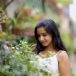 Alphy Panjikaran Instagram - 💖💖 @3leaf_photography 📸 @western_lady_ 👗 #happy #weekend #special #rainyday #reels #trendingreels #instagood #instagram #instadaily #romance #life #selflove #lol #chumma