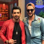 Aly Goni Instagram - My first best friend in mumbai 🫶🏻 our friendship proves that Har din na milne se dosti kam nahi hoti. Aaj bhi isharon mein baat samajh lete hai hum 😂Happy birthday mere bakchod dost ❤️ wish u all the happiness and success in life.. love u bro