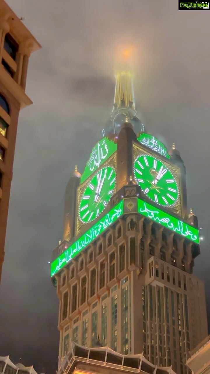 Aly Goni Instagram - Ya Allah ek baar phir se bula le π€²π»ππΌππΌππΌππ₯Ίβ¦ Missing the power of Mecca & The peace of Madinah so much π«Άπ» Jummah Mubarak β€οΈ