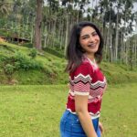 Ameya Mathew Instagram - എന്റെ ഏറ്റവും Happiest moments അവൻ എന്റെ അരികിലായിരിക്കുമ്പോൾ ആണ്… @kirankatticaran 🥹😘🥰💕 Coorg,Karnataka
