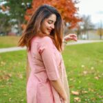 Ameya Mathew Instagram - എല്ലാവർക്കും സന്തോഷകരമായ ഒരു ദീപാവലി ആശംസിക്കുന്നു…💫✨🪔 ഒപ്പം ഈ ദീപാവലി നിങ്ങളുടെ പ്രിയപ്പെട്ടവരോടൊപ്പം ആഘോഷിക്കാൻ പറ്റട്ടെ. 😌 📸 @kirankatticaran 💞🧿 . #happydiwali #festivaloflights #spreadhappiness #picoftheday #diwaliincanada🇨🇦 Toronto, Ontario