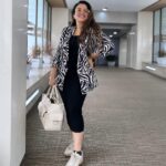 Amrapali Dubey Instagram - Always happy while travelling to बनारस 🥰♥️