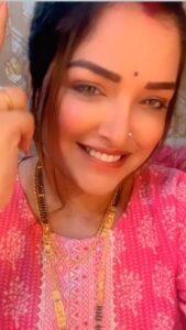 Amrapali Dubey Instagram - Mandap ❣️ aaj se aap sabke beech 🥰🙏🏻 #sarkarinaukari👔