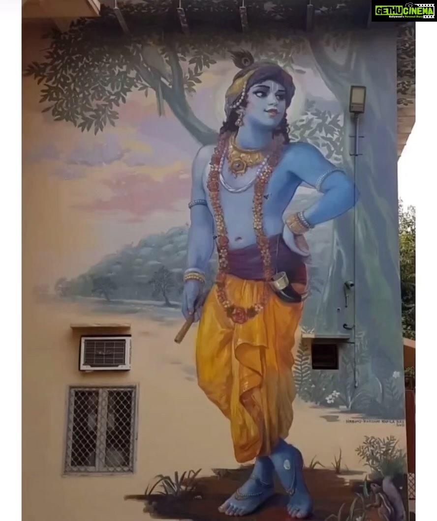 Amrapali Dubey Instagram - Happy Janmashtami 🥰🙏🏻♥️ London, United Kingdom