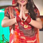 Amrapali Dubey Instagram - भारत माता की जय❤️🙏🇮🇳 @aamrapali1101 @smritiiraniofficial #happyindependenceday🇮🇳 #bharatmatakijai #ammukiiarmy #aamrapalians Follow For More✨️ @nishant._fan_.aamrapali_