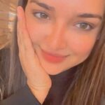 Amrapali Dubey Instagram - Again a @priyankasingh999 ‘s song that I love a lot 🥰🫶🏻 #aayimilankiraat watch the song now on @enterr10rangeela YouTube channel ♥️