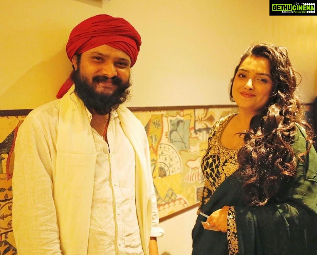 Amrapali Dubey Instagram - Happiest birthday @the_ujjwal_pandey ji 🥰🫶🏻 khub khush rahein, dirghayu rahein 😍