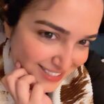 Amrapali Dubey Instagram - This reel is only for people born in the 90’s 🥰♥️🤌🏼 #ishqvishk #glycerineyes