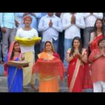 Amrapali Dubey Instagram - लोक आस्था के महापर्व छठ की आप सभी को हार्दिक शुभकामनाये l घरे घरे होता छठी माई के बरतिया @aamrapali1101 @manojsinghtiger @roshansrkmusic @sharmilasingh26 @srkmusic