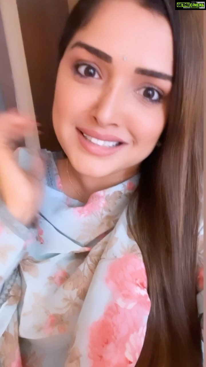 Amrapali Dubey Instagram - Current favourite song 🥰 @neelkamalsinghofficial Jiya Vyaas ❣️👍🏻