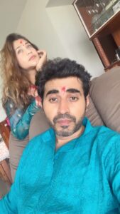 Amrapali Gupta Instagram - Mera pati bechara ❤️#reel#reelsinstagram #pati #husbandandwife