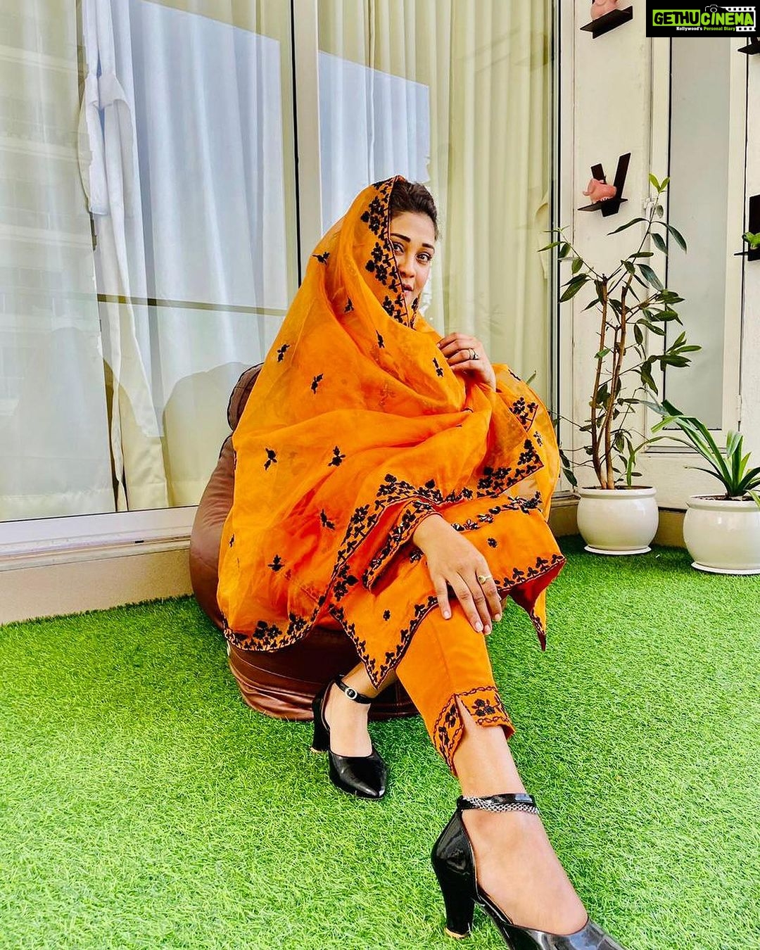 Amrapali Gupta Instagram - 🌟 𝗘𝘅𝗰𝗶𝘁𝗶𝗻𝗴 𝗡𝗲𝘄𝘀! 🌟𝗱𝗲𝗹𝗶𝗴𝗵𝘁𝗲𝗱 𝘁𝗼 𝗮𝗻𝗻𝗼𝘂𝗻𝗰𝗲 𝘁𝗵𝗮𝘁 𝗛𝗮𝗮𝘆 𝘄𝗶𝗶 𝗯𝗲 𝗮𝘁 𝘁𝗵𝗲 𝗥𝗶𝘃𝗮𝗮𝘇 𝗘𝘅𝗵𝗶𝗯𝗶𝘁𝗶𝗼𝗻 𝗼𝗻 𝗡𝗼𝘃𝗲𝗺𝗯𝗲𝗿 𝟯𝗿𝗱 & 𝟰𝘁𝗵, 𝟮𝟬𝟮𝟯. 𝗚𝗲𝘁 𝗿𝗲𝗮𝗱𝘆 𝗳𝗼𝗿 𝗮𝗻 𝗲𝘅𝗰𝗹𝘂𝘀𝗶𝘃𝗲 𝘀𝗻𝗲𝗮𝗸 𝗽𝗲𝗲𝗸 𝗮𝘁 𝘁𝗵𝗲𝗶𝗿 𝗹𝗮𝘁𝗲𝘀𝘁 𝗰𝗼𝗹𝗹𝗲𝗰𝘁𝗶𝗼𝗻 𝗮𝗻𝗱 𝘀𝗼𝗺𝗲 𝗶𝗻𝗰𝗿𝗲𝗱𝗶𝗯𝗹𝗲 𝗳𝗮𝘀𝗵𝗶𝗼𝗻 𝗶𝗻𝘀𝗽𝗶𝗿𝗮𝘁𝗶𝗼𝗻. #𝗛𝗮𝗮𝘆𝗔𝘁𝗥𝗶𝘃𝗮𝗮𝘇 #𝗙𝗮𝘀𝗵𝗶𝗼𝗻𝗶𝘀𝘁𝗮 #𝗥𝗶𝘃𝗮𝗮𝘇𝗘𝘅𝗵𝗶𝗯𝗶𝘁𝗶𝗼𝗻