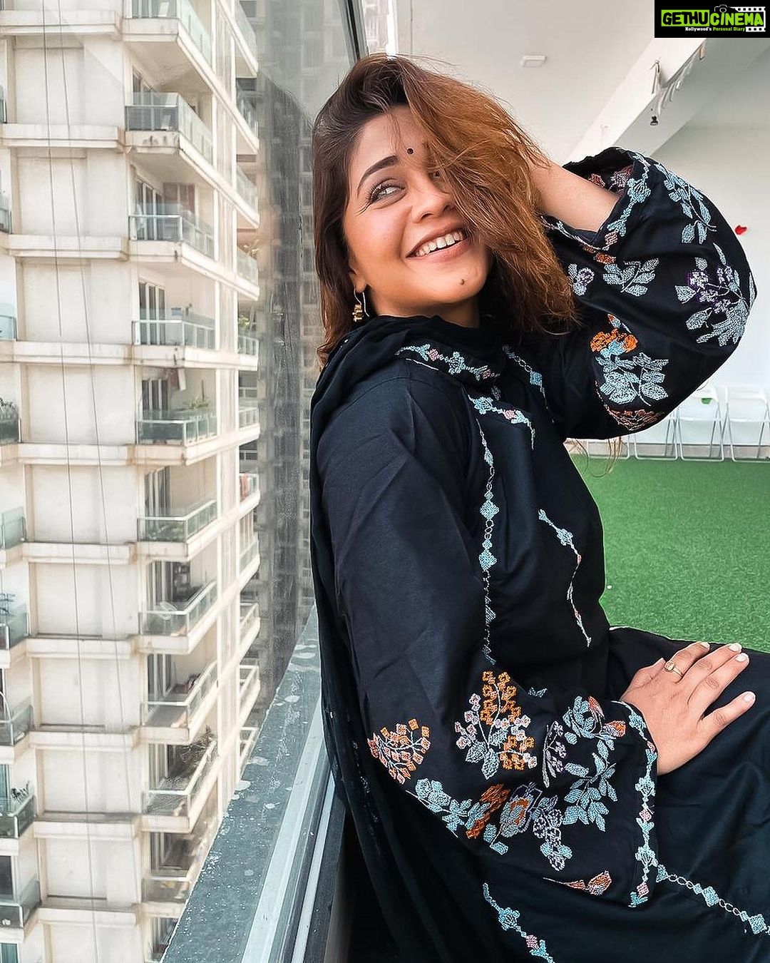 Amrapali Gupta Instagram - 🌟 𝗘𝘅𝗰𝗶𝘁𝗶𝗻𝗴 𝗡𝗲𝘄𝘀! 🌟𝗱𝗲𝗹𝗶𝗴𝗵𝘁𝗲𝗱 𝘁𝗼 𝗮𝗻𝗻𝗼𝘂𝗻𝗰𝗲 𝘁𝗵𝗮𝘁 𝗛𝗮𝗮𝘆 𝘄𝗶𝗶 𝗯𝗲 𝗮𝘁 𝘁𝗵𝗲 𝗥𝗶𝘃𝗮𝗮𝘇 𝗘𝘅𝗵𝗶𝗯𝗶𝘁𝗶𝗼𝗻 𝗼𝗻 𝗡𝗼𝘃𝗲𝗺𝗯𝗲𝗿 𝟯𝗿𝗱 & 𝟰𝘁𝗵, 𝟮𝟬𝟮𝟯. 𝗚𝗲𝘁 𝗿𝗲𝗮𝗱𝘆 𝗳𝗼𝗿 𝗮𝗻 𝗲𝘅𝗰𝗹𝘂𝘀𝗶𝘃𝗲 𝘀𝗻𝗲𝗮𝗸 𝗽𝗲𝗲𝗸 𝗮𝘁 𝘁𝗵𝗲𝗶𝗿 𝗹𝗮𝘁𝗲𝘀𝘁 𝗰𝗼𝗹𝗹𝗲𝗰𝘁𝗶𝗼𝗻 𝗮𝗻𝗱 𝘀𝗼𝗺𝗲 𝗶𝗻𝗰𝗿𝗲𝗱𝗶𝗯𝗹𝗲 𝗳𝗮𝘀𝗵𝗶𝗼𝗻 𝗶𝗻𝘀𝗽𝗶𝗿𝗮𝘁𝗶𝗼𝗻. #𝗛𝗮𝗮𝘆𝗔𝘁𝗥𝗶𝘃𝗮𝗮𝘇 #𝗙𝗮𝘀𝗵𝗶𝗼𝗻𝗶𝘀𝘁𝗮 #𝗥𝗶𝘃𝗮𝗮𝘇𝗘𝘅𝗵𝗶𝗯𝗶𝘁𝗶𝗼𝗻
