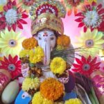 Amruta Khanvilkar Instagram - The most Favorite Festival arrived😘 गणपती बाप्पा मोरया 🙏 #ganpatibappamorya #shriganesh #ganpati #festival #festiveseason #ganeshfestival #marathifestival #marathicultural #proudmarathi #hindu #proudhindu #hindufestival #pune #punecity #puneganpati #happiness #puneribana #punericulture #punesanskruti #siddhivinayak #ashtavinayak #moraya #bappa @amrutakhanvilkar @rahuldeshpandeofficial @ashishpatil_the_lavniking @sameer_no1 Very Beautiful Composition 😍 Hope you liked it!🤗