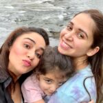 Amruta Khanvilkar Instagram – #justus #familytime at @urivergatekarjat
@aditik26 #nirvannurvi #aaji