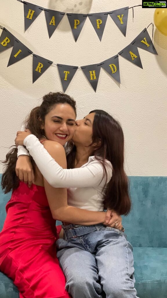 Amruta Khanvilkar Instagram - @sanayaah_15 I can’t tell you or simply express what you mean to me ….. today to see you transform from all this cuteness in the video to such an amazing girl makes my heart happy …. Your love … your kindness and warmth is one of a kind ….. stay happy my baby …. Please always remember there are people who love you more than you can imagine ….. happy birthday baby god bless you 😍😍😍😍😍😍😍 #loveyou #mykiddo #mybaby #sanunamu