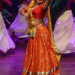 Amruta Khanvilkar Instagram - Sometimes words are not enough for the gratitude you feel when life gives you an opportunity like this …. #myfirstever #kathakperformance at the @ncpamumbai along with 75 classical dancers and I have @shubhadavaradkarodissiexponent and @drpiyushraj to thank for this new journey of mine …. The grace …. the affection and kindness I have received this last week from the gurus and all my fellow artistes has been extremely fulfilling and satisfying …. Thankyou each and everyone of you for accommodating me Thankyou @prirasha for your loveliness and and being there to guide me This was truly a #shubhaarambh to a new journey in the world of dance ….. outfits by @frenchknot_pranjalpawar Styled by @ketaki_ashish #mua @seemaaofficial Assisted by @gargee_theachiever #amrutakhanvilkar #danceislife #firstsarealwaysspecial