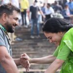 Amruta Khanvilkar Instagram - प्रिय अमृता… असे क्षण तुझ्या आयुष्यात वारंवार येवोत… ( म्हणून मुद्दाम हा तुझा आवडता फोटो टाकतोय ) कायम अशीच प्रसन्न, हसतमुख रहा…!!! तुझ्या सगळ्या इच्छा आकांक्षा देव पूर्ण करो हीच प्रार्थना…!!! वाढदिवसाच्या अगणित शुभेच्छा…!!! खूप खूप खूप प्रेम…!!!❤️❤️❤️❤️