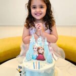 Amruta Khanvilkar Instagram – #happybdayourprincess #nurvi you are such a special girl mau loves you to infinity n beyond …. To have a daughter like you has truly completed our lives #nuvachi we will always love you and protect you 
@aditik26 @deebakshi @ajit.khanvilkar