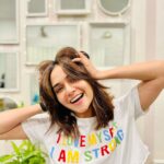 Amruta Khanvilkar Instagram - #justwannahavefun thankyou @priyanka.s.borkar for the #newme #haircut #cutehair #shorthairdontcare
