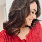 Amruta Khanvilkar Instagram - #worldlaughterday #sahaj #londondiaries