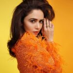 Amruta Khanvilkar Instagram – 🍊 #glow 
Shot by @shruu_t 
@vinayak_makeup 
@manojchavan61 
@nehachaudhary_ 

#amrutakhanvilkar