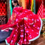 Amruta Khanvilkar Instagram - #sanedosanedo #prenavratri #vibes Wearing @aachho PR @dinky_nirh