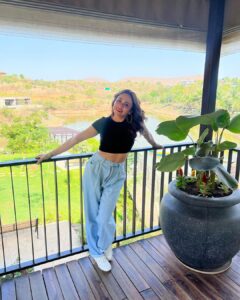 Amruta Khanvilkar Instagram - #photodump from #travelwithamu #youtubeshow …. Can’t wait to share all the fun things with you 

#amrutakhanvilkar #travelwithamu #youtubeshow